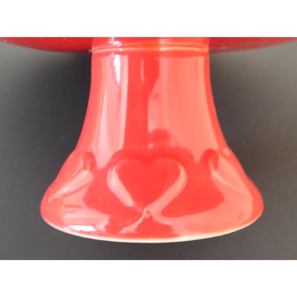 Sur La Table Red Embossed Hearts Cake Stand 8.5" Ceramic Portugal Valentines Day - Picture 5 of 7